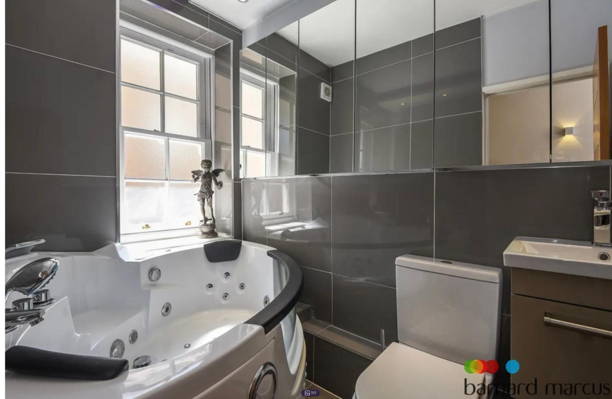 Covent Garden Two Bedroom Flat London Eksteriør bilde